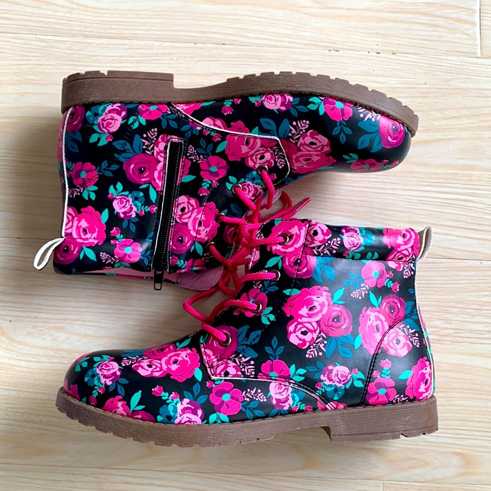 Brand New FABKIDS Floral Lug Boots